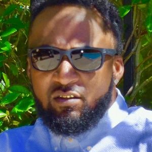 Meet your Posher, Corey